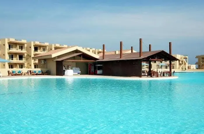 غرفة فندقية مجهزة - ريجينا ريزورت العين السخنة Apartment